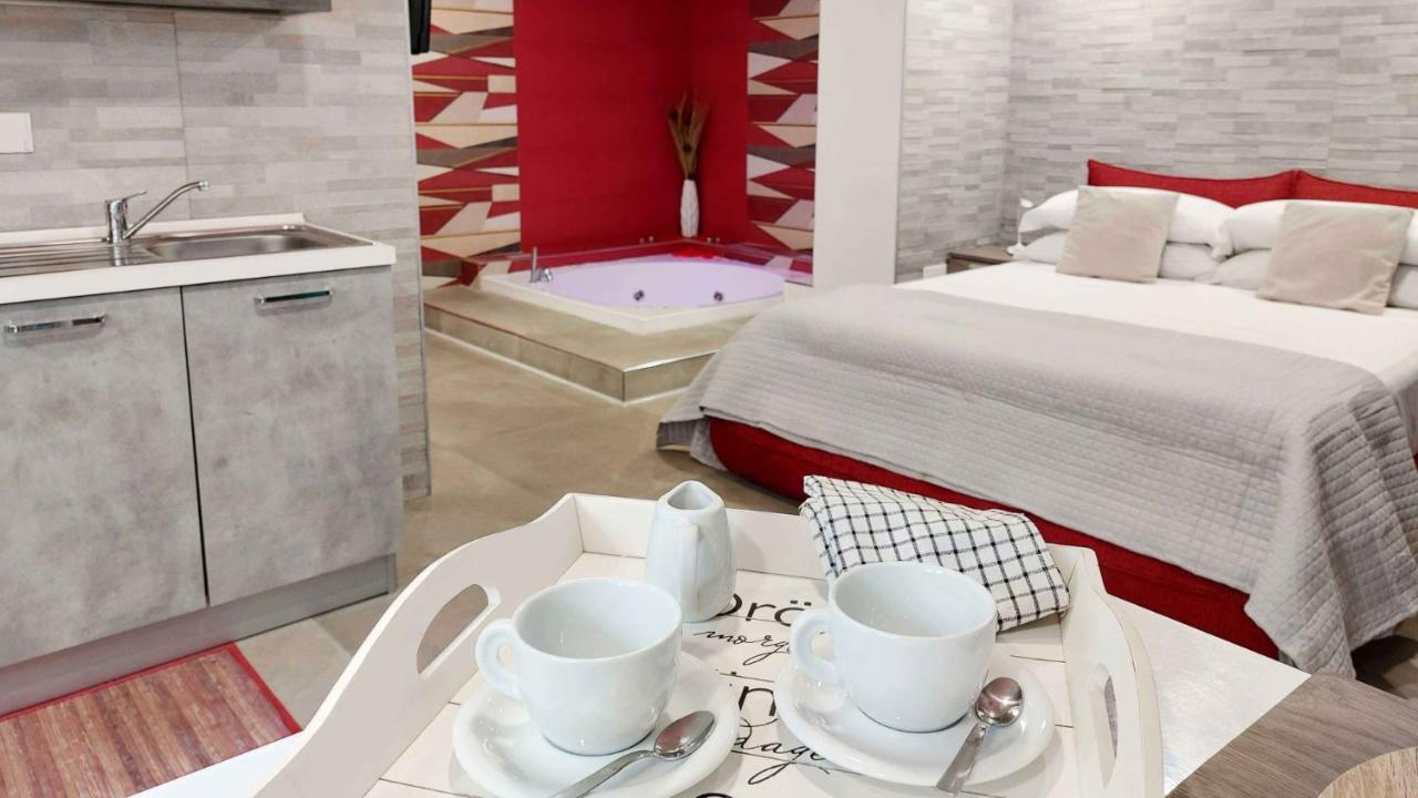 Sweet Home & Wellness Luxury Apartment Nettuno Eksteriør bilde