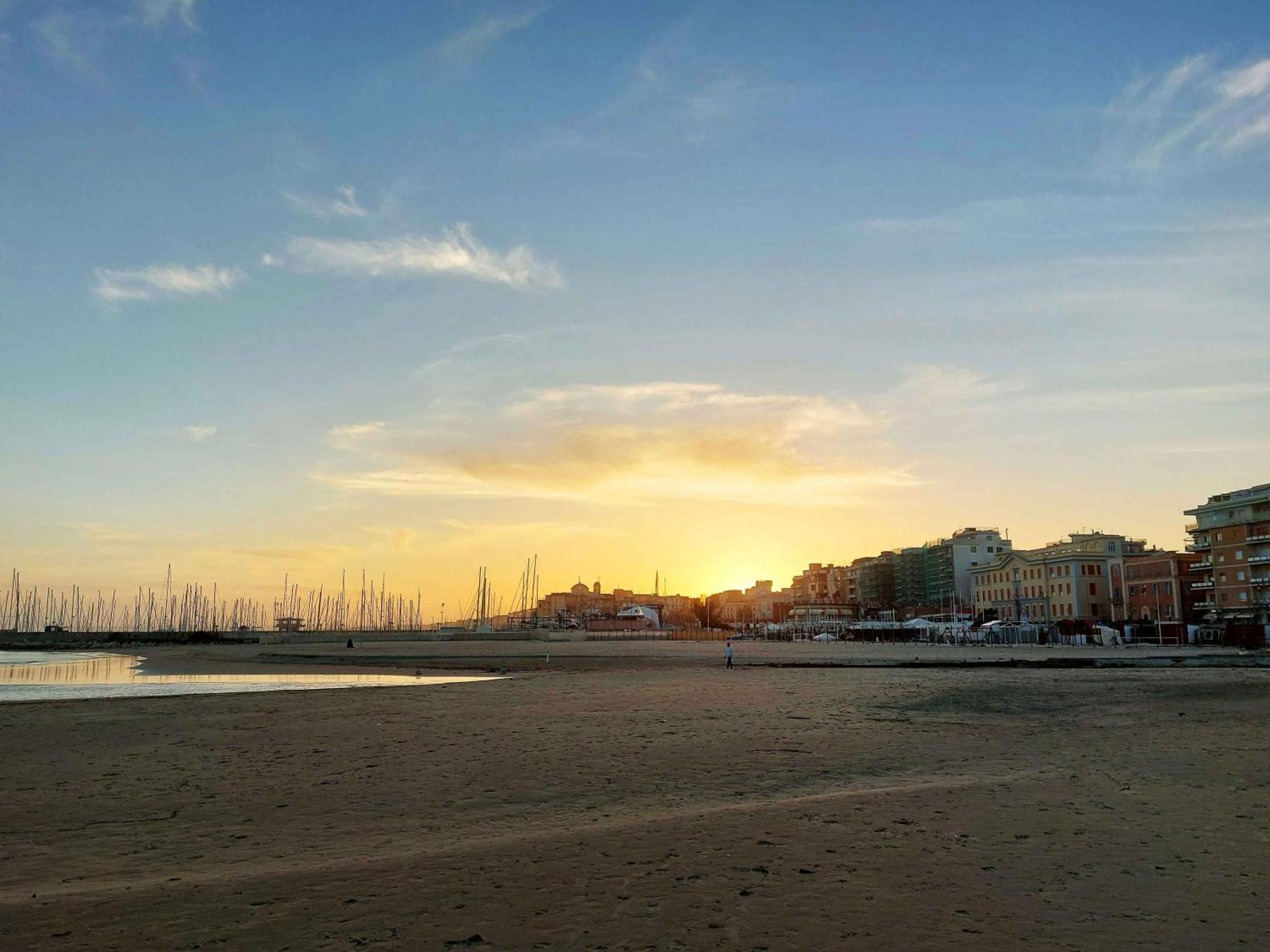 Sweet Home & Wellness Luxury Apartment Nettuno Eksteriør bilde